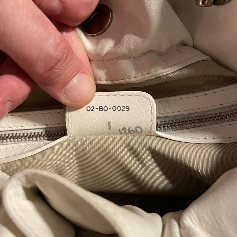Christian Dior
Le Trente Bag - Picture 6 of 14